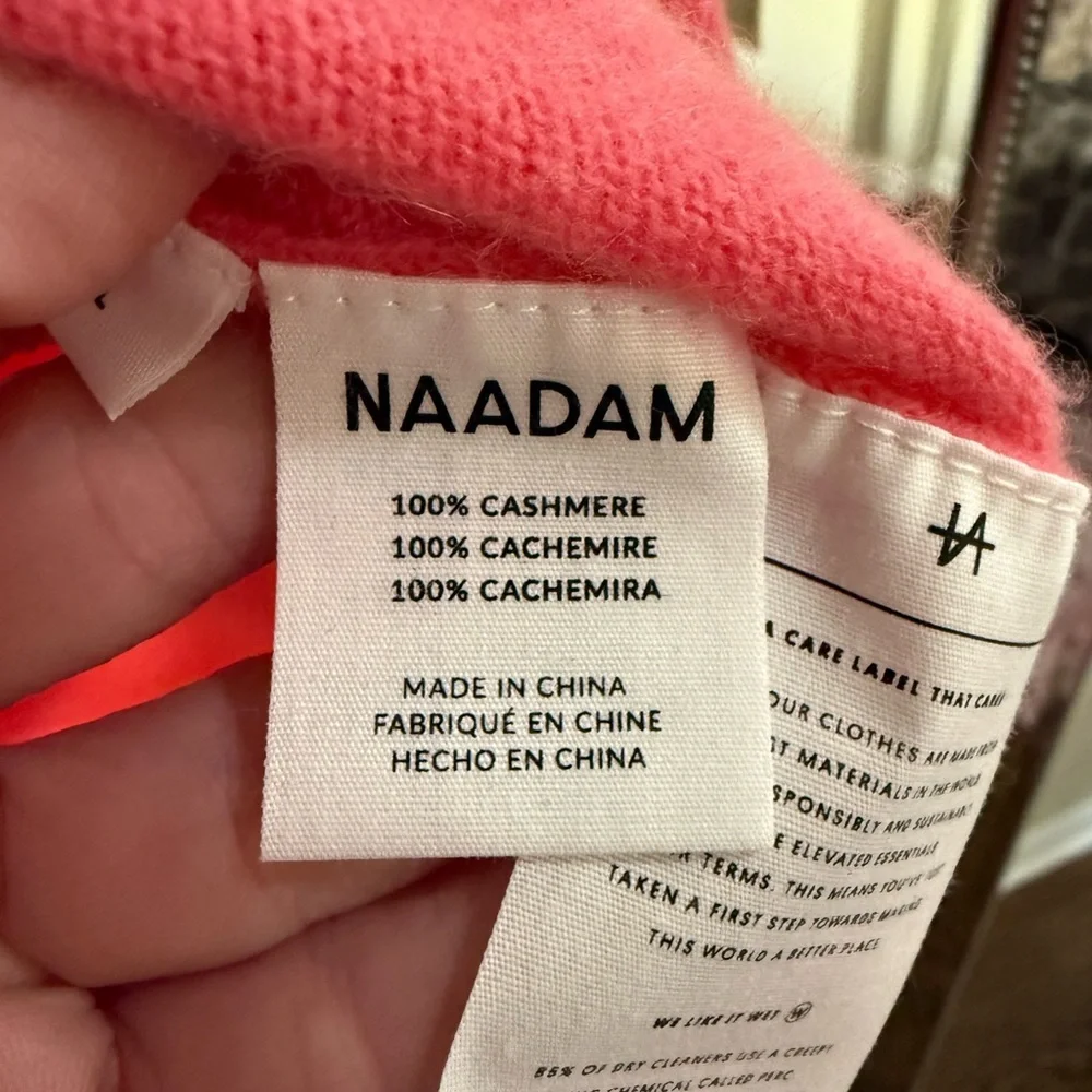 The Original Cashmere Sweater - Picture 4 of 5